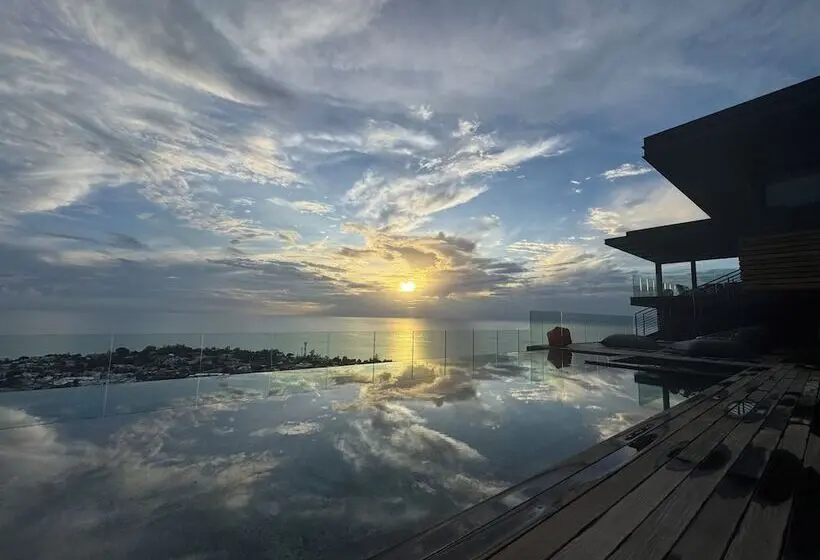 Legend Hill Resort And Spa