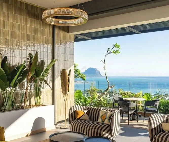 Legend Hill Resort And Spa