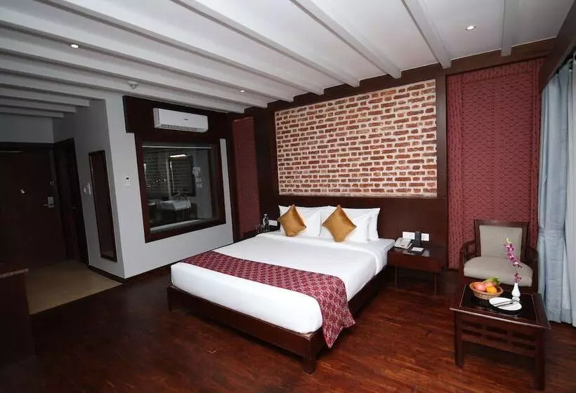 Regenta Resort & Spa By Riverside, Chitwan