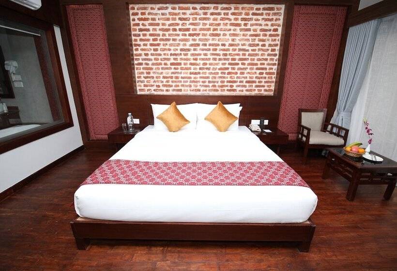 Regenta Resort & Spa By Riverside, Chitwan