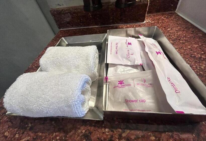 Regenta Resort & Spa By Riverside, Chitwan