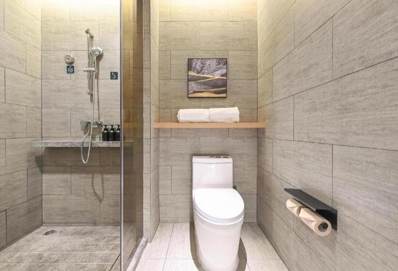 Atour Hotel Tianjin Wuqing High Speed Railway Station Florentia Village