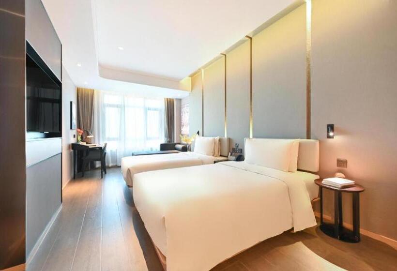 Atour Hotel Tianjin Wuqing High Speed Railway Station Florentia Village