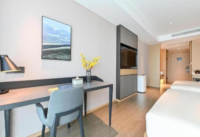 Atour Hotel Tianjin Wuqing High Speed Railway Station Florentia Village