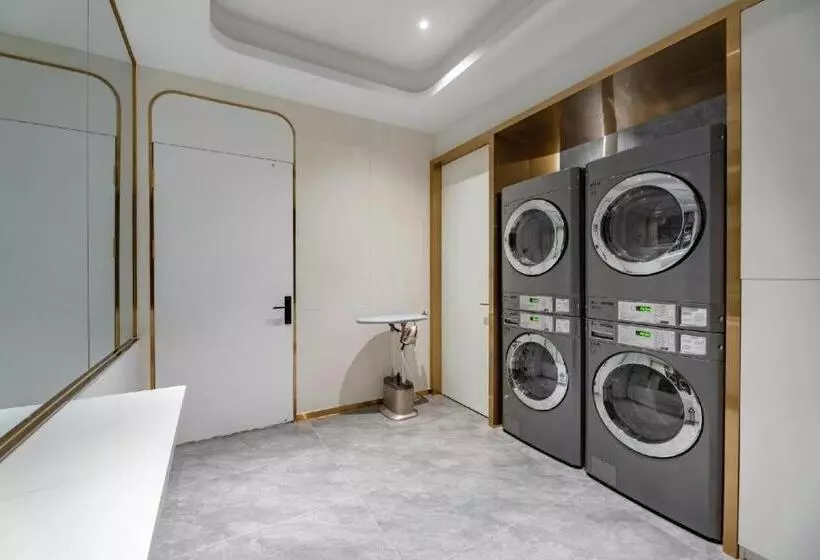 Atour Light Hotel North Dalian Station Huanan Plaza