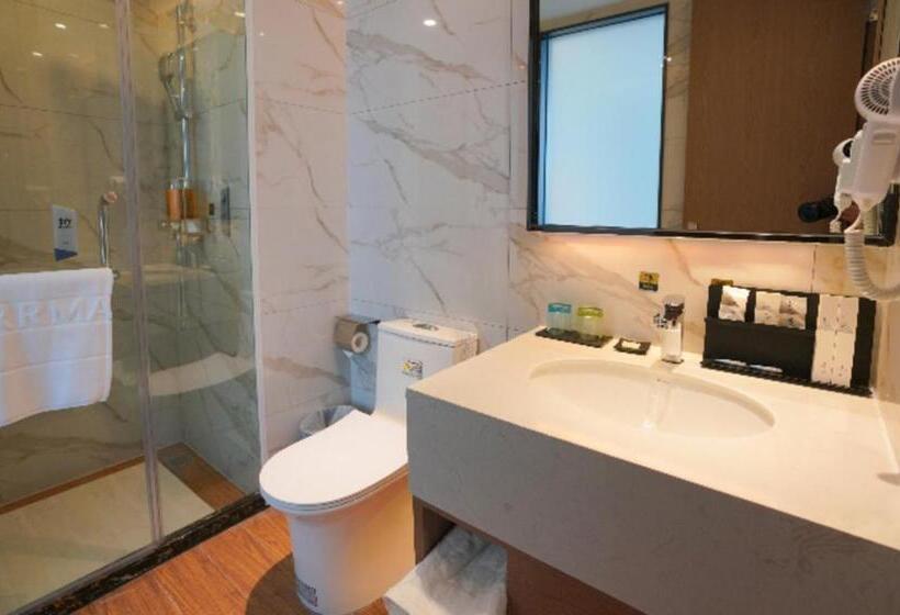 Borrman Hotel Zhonghsan Guzheng Huayi Plaza Light Rail Station