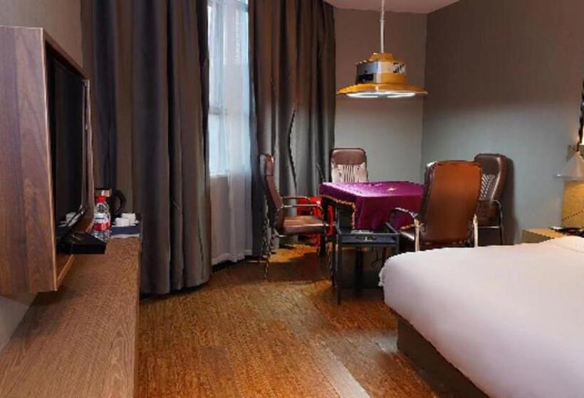 Borrman Hotel Zhonghsan Guzheng Huayi Plaza Light Rail Station