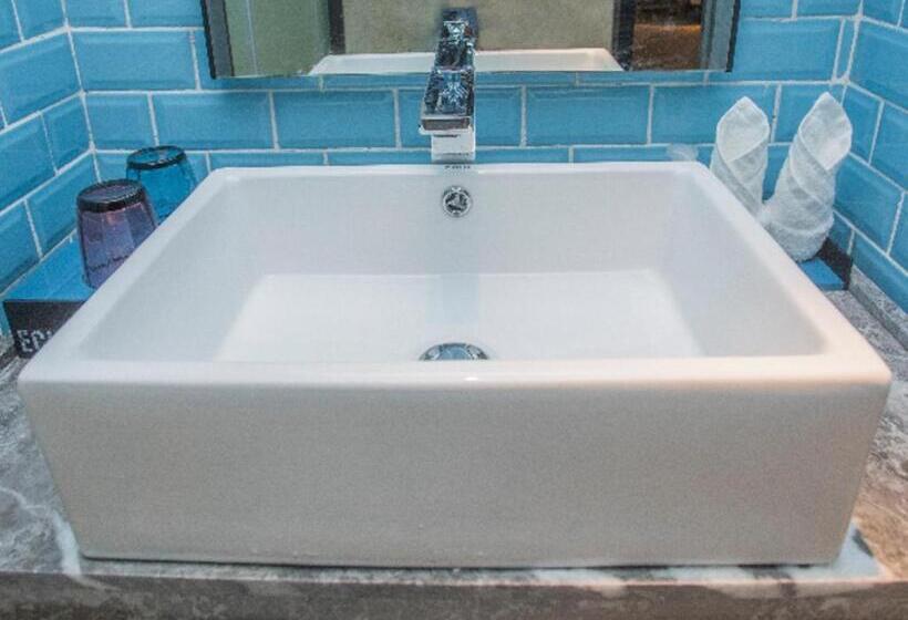 Echarm Hotel Mengzhou Yellow River Avenue