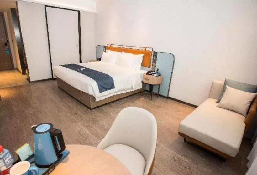 Echarm Hotel Mengzhou Yellow River Avenue