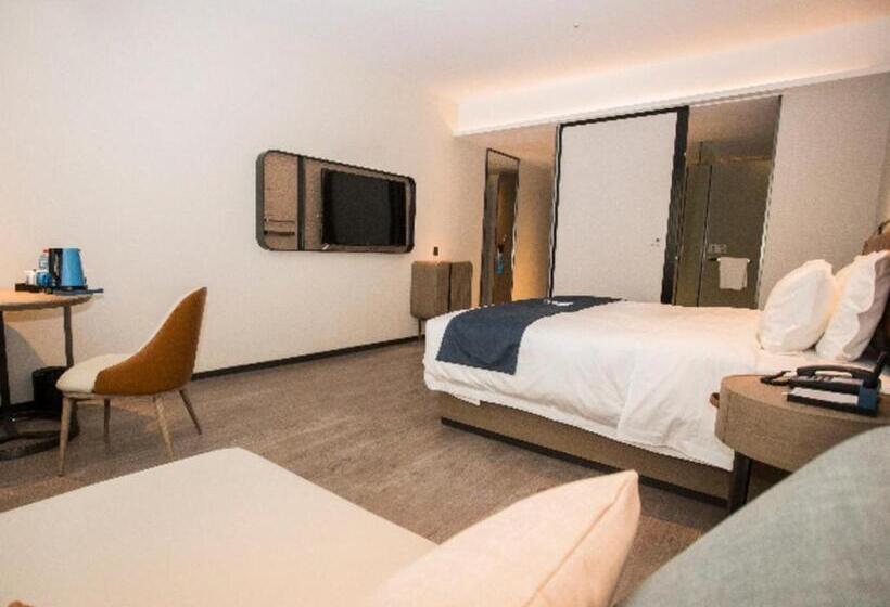 Echarm Hotel Mengzhou Yellow River Avenue