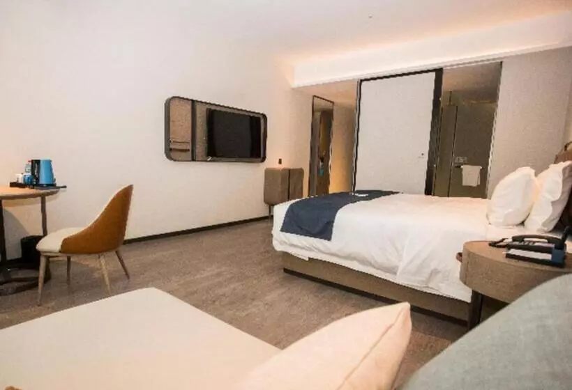 Echarm Hotel Mengzhou Yellow River Avenue