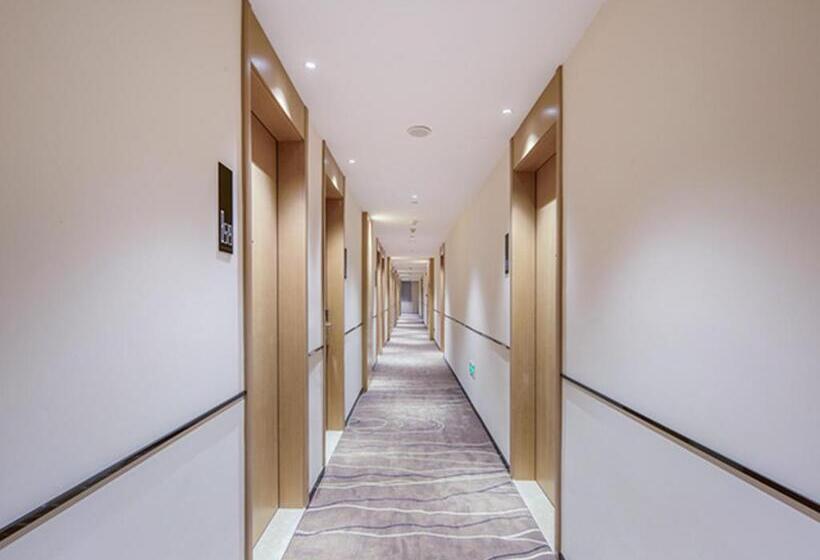 Отель City Comfort Inn Liuzhou Liudong New District Hualing Youlinghui