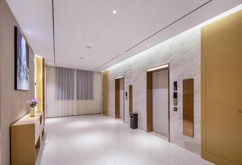 Отель City Comfort Inn Liuzhou Liudong New District Hualing Youlinghui