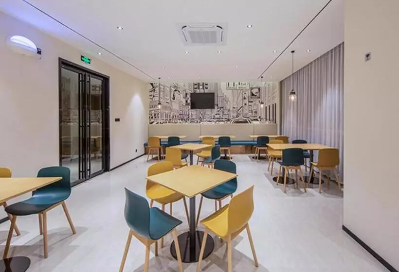 Hotelli City Comfort Inn Liuzhou Liudong New District Hualing Youlinghui