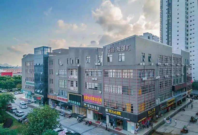 Hotelli City Comfort Inn Liuzhou Liudong New District Hualing Youlinghui