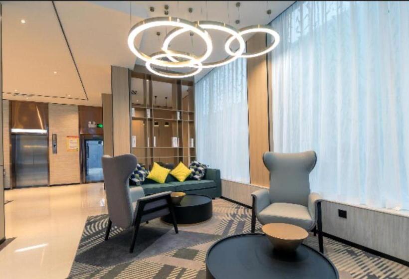 Отель City Comfort Inn Qianjiang Guanghua Oil Field