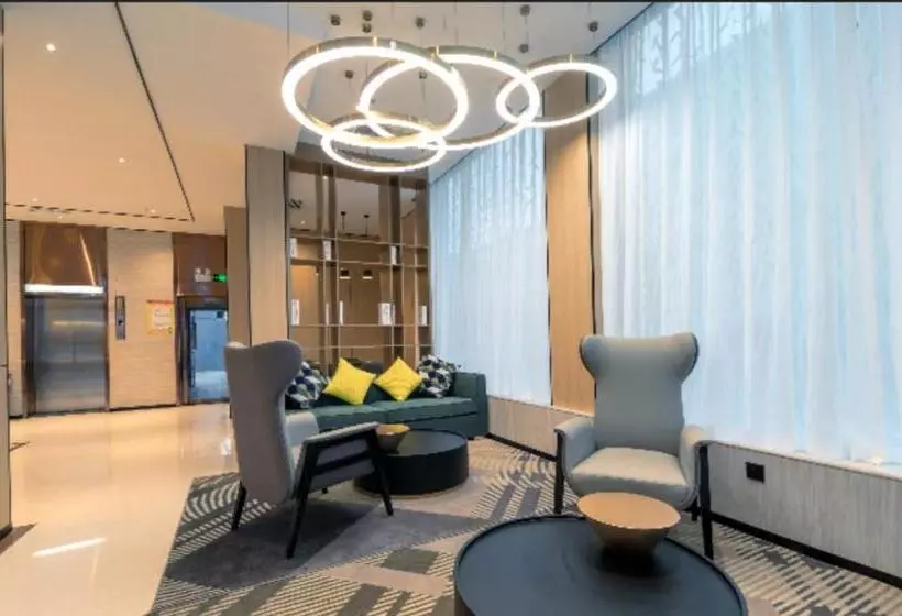 Hotelli City Comfort Inn Qianjiang Guanghua Oil Field