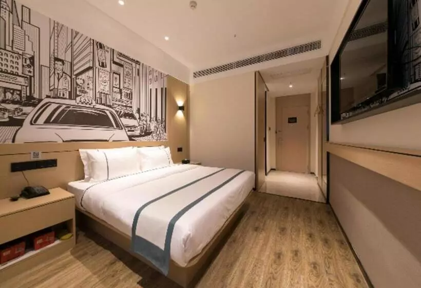 Hotelli City Comfort Inn Wuhan Dongxihu Hengda City Square