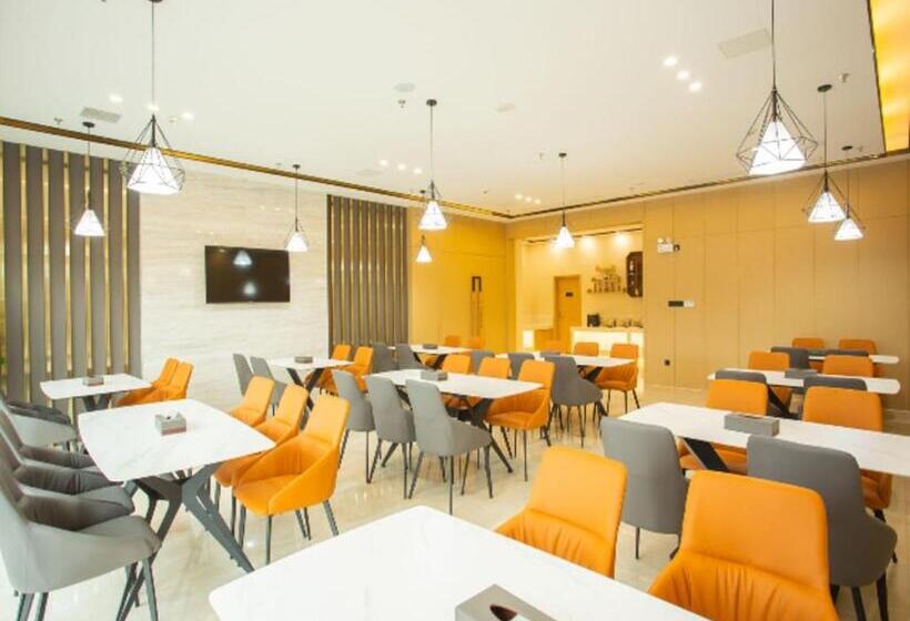 בית מלון כפרי City Comfort Inn Yidu Three Gorges Qianguqing Wanda Plaza