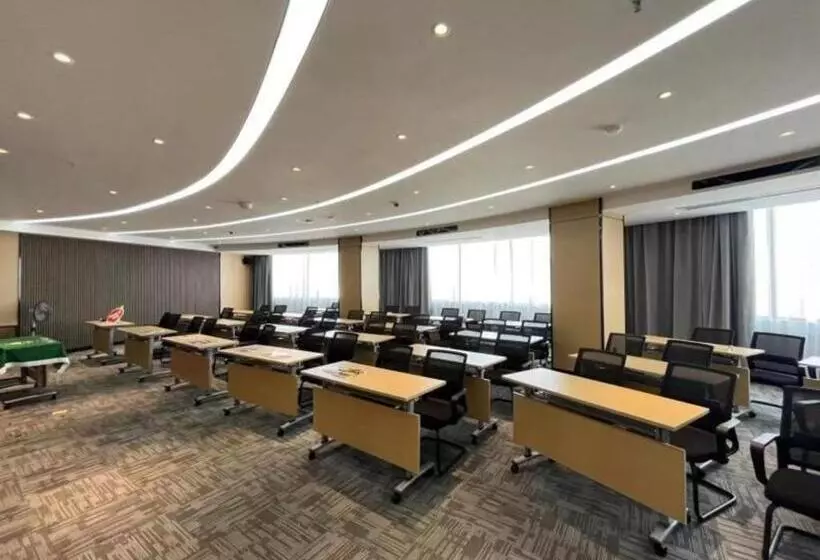 ホテル Green Tree Inn Anqing Yingjiang District Wuyue Plaza