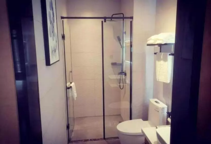 Hotelli Green Tree Inn Express Huainan Xiejiaji District Orient Guangji Hospital