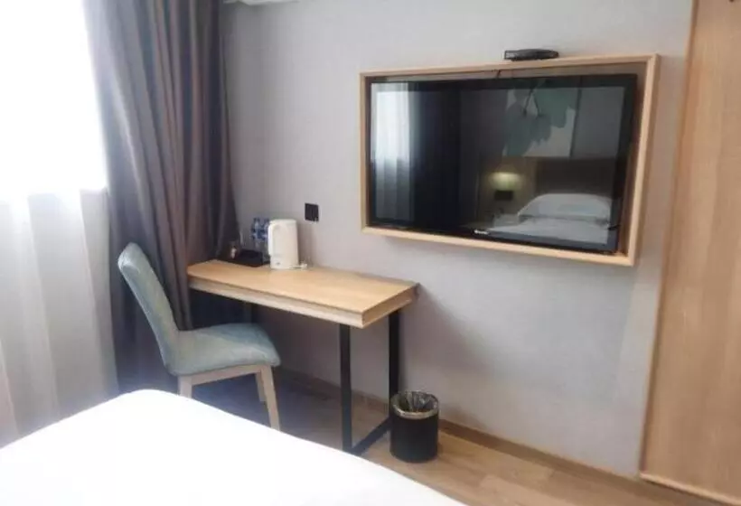 Hotelli Green Tree Inn Express Huainan Xiejiaji District Orient Guangji Hospital