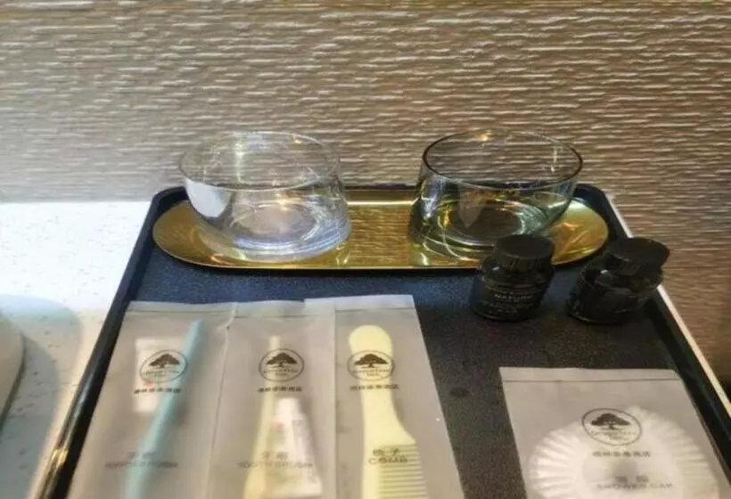Hotelli Green Tree Inn Express Huainan Xiejiaji District Orient Guangji Hospital