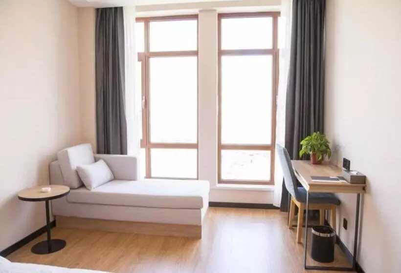 ホテル Green Tree Inn Express Inner Mongolia Tongliao Zalute Qi Lubei Town People S Hospital