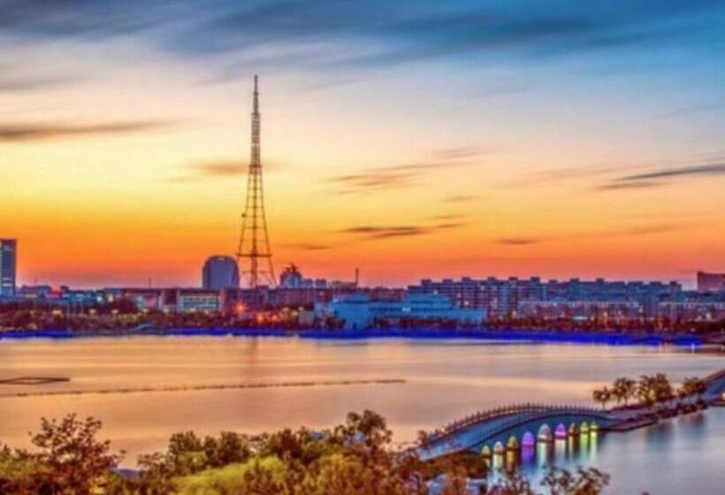 בית מלון כפרי Greentree Inn Express Dongying Municipal Governemnt Wanda Plaza