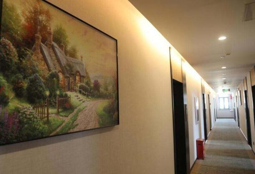 בית מלון כפרי Greentree Inn Express Dongying Municipal Governemnt Wanda Plaza