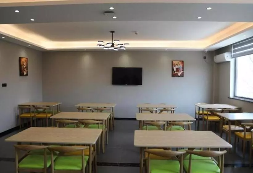 ホテル Greentree Inn Express Dongying Municipal Governemnt Wanda Plaza