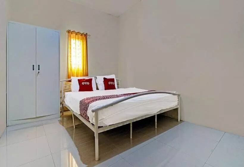 Hotelli Oyo 91955 Pondokan Cempaka