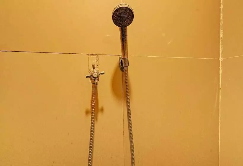 Hotelli Oyo 91955 Pondokan Cempaka