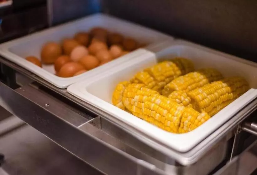 Lavande Hotel Kunming West Mountain Wanda Plaza