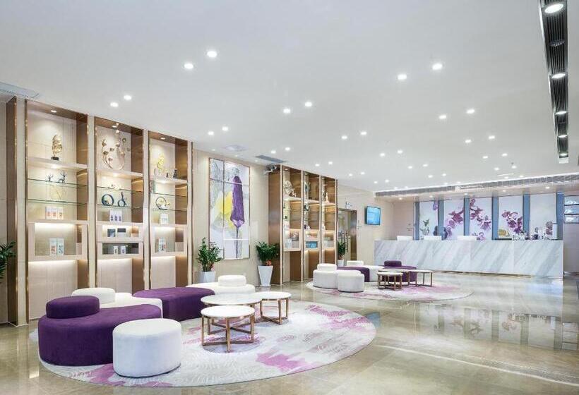 Lavande Hotel Shaoguan Bainian East Street Fengcai Building