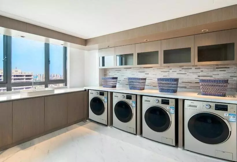 Lavande Hotel Xuchang Pangdonglai Hengdajinhui Plaza