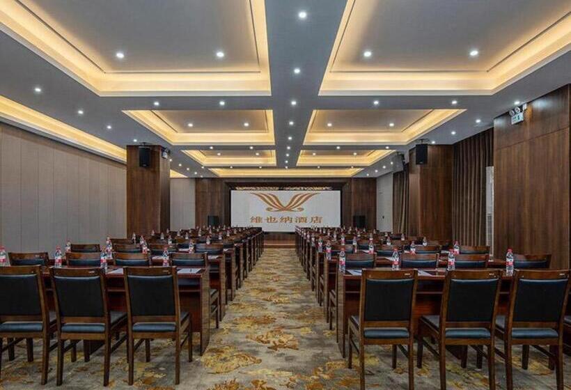 Vienna Classic Hotel Henan Zhumadian Xincai Shenhua