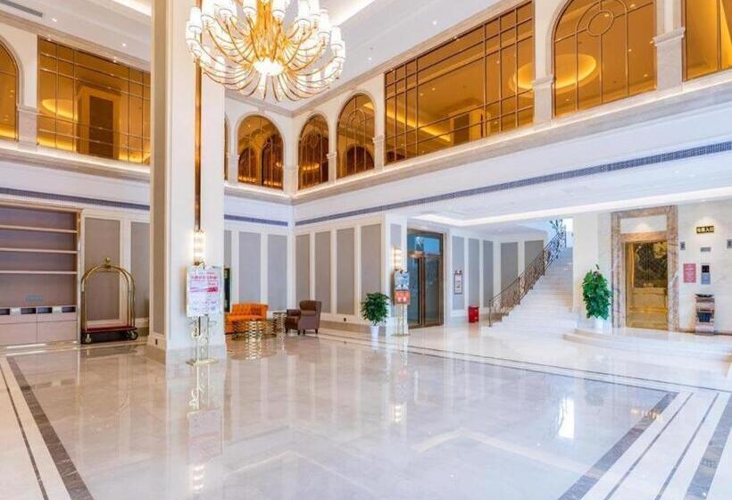 Vienna Hotel Guangdong Dongguna Wangniudun Wanghong Hub