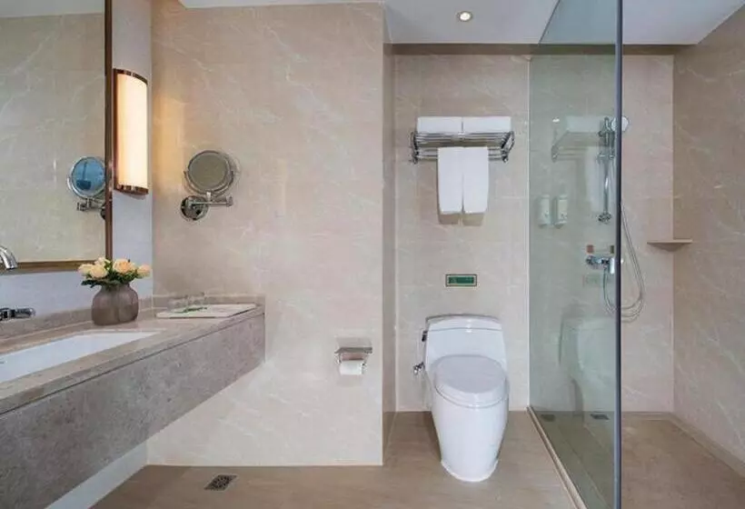 Vienna Hotel Guangdong Foshan Sanshui Forest Park