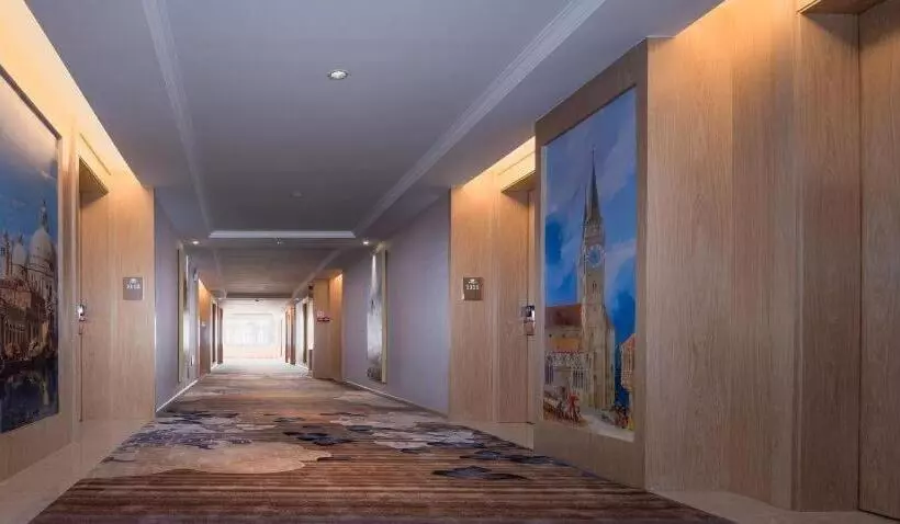 Vienna Hotel Guangdong Shaoguan Shaonan Avenue