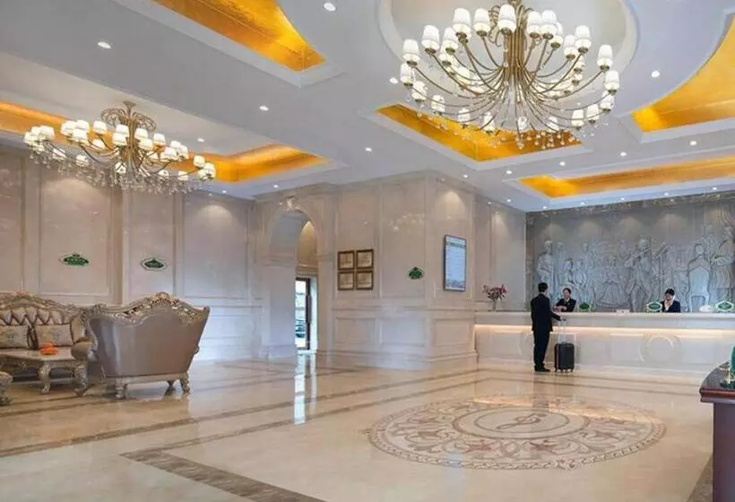 Vienna Hotel Guangdong Zhaoqing Sihui Tianguangxu