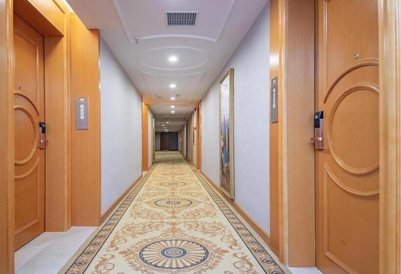 Vienna Hotel Hubei Huangmei