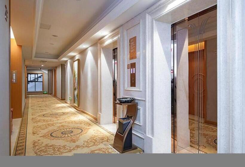 Vienna Hotel Hubei Huangmei