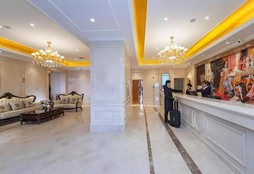 Vienna Hotel Hubei Huangmei