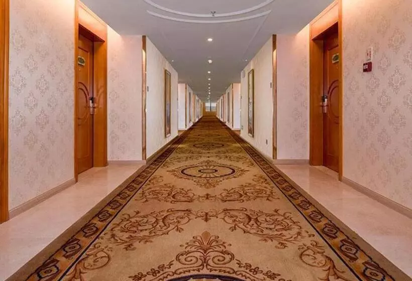 Vienna Hotel Hunan Shaoyang South Railway Station