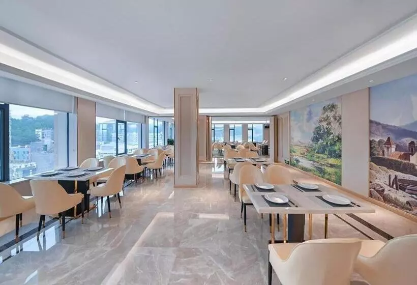 Vienna Hotel Jiangxi Ganzhou Ningdu Bus Station