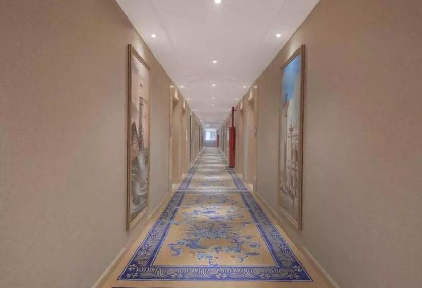 Vienna Hotel Shaanxi Xianyang Huitong China Square