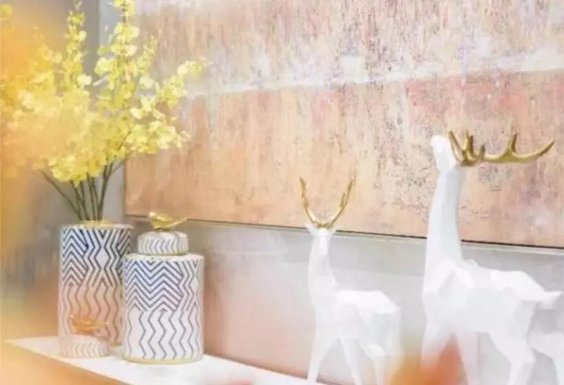 Echarm Hotel Xinyu Railway Station Baoshi Park