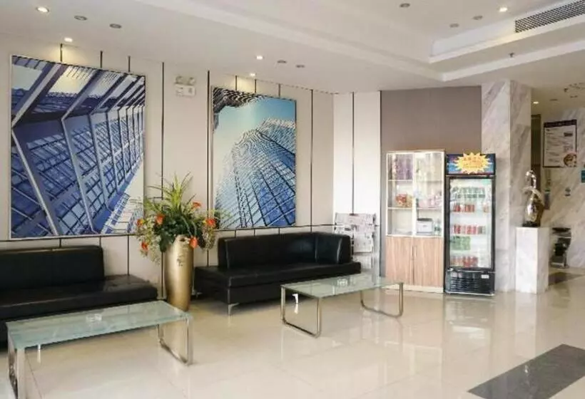 Hotelli City Comfort Inn Dongguan Shilong Huixing Commercial Center