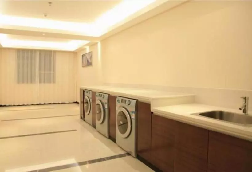 Hotelli City Comfort Inn Fengcheng New District Municipal Government